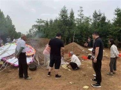 【党旗下的时代骄子】中国著名易学风水大师---朱德涨