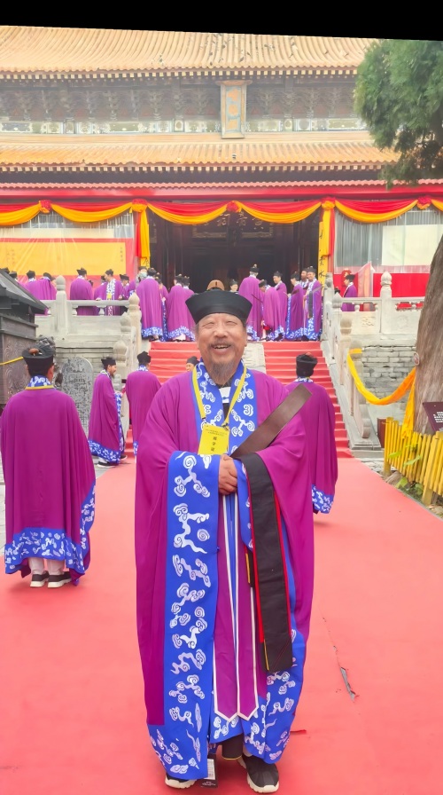 守正创新承大道，薪火相传续文脉 2025年度易学领域行业楷模程新宏